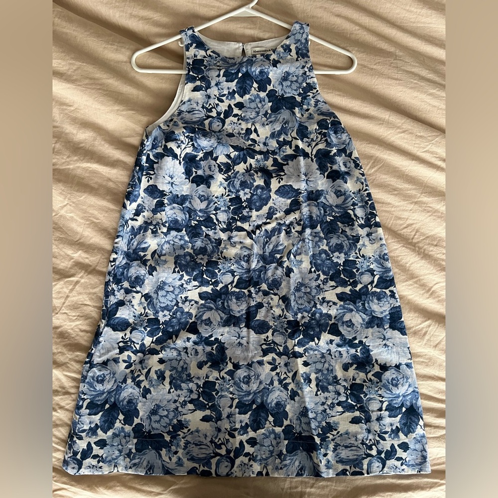 Floral Blue and White Sleeveless Linen Cotton Dress